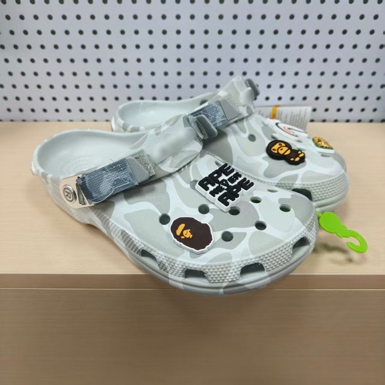 Bape Slides