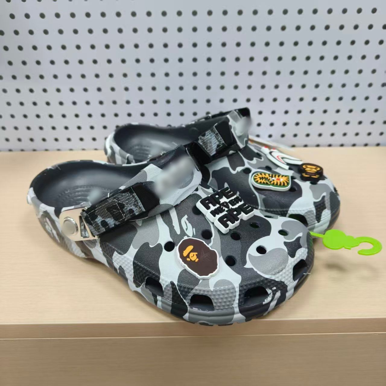 Bape Slides