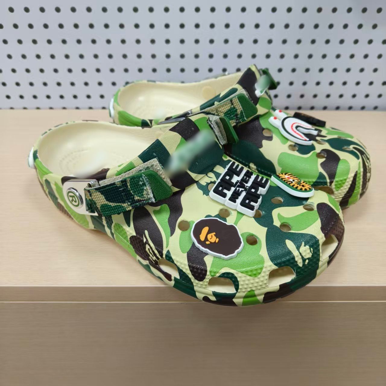 Bape Slides