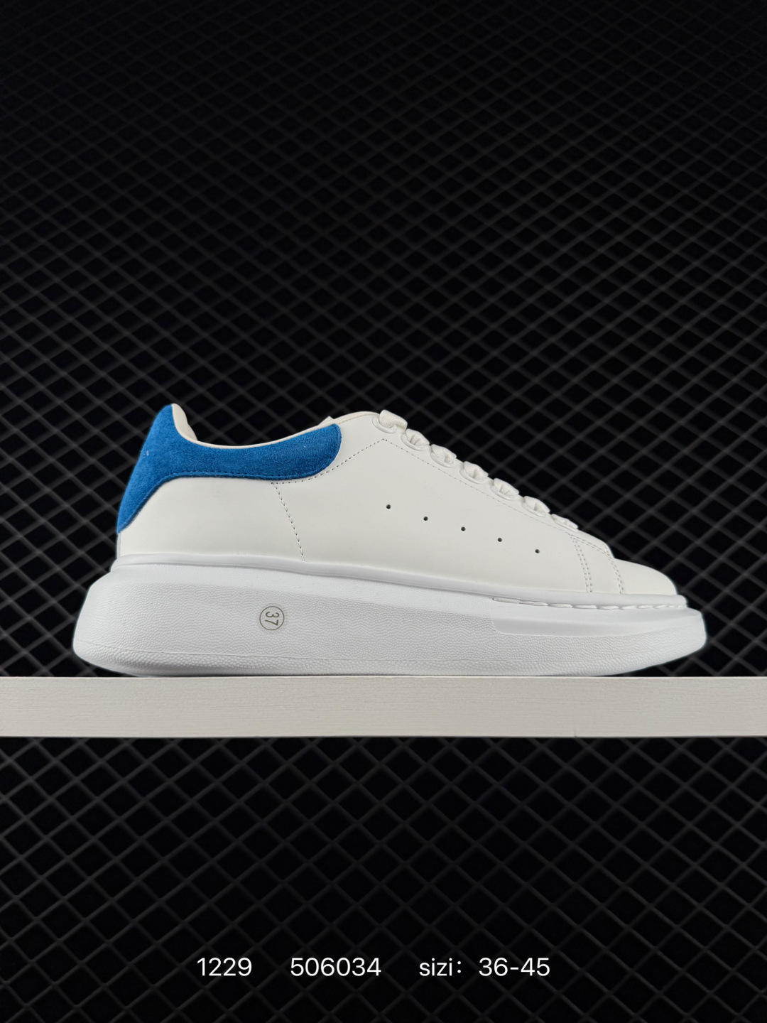 Alexander McQueen Sneakers